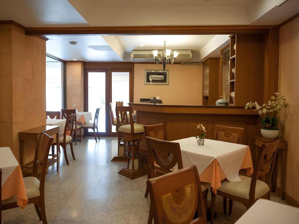 Lido Beach Hotel Pattaja Kültér fotó