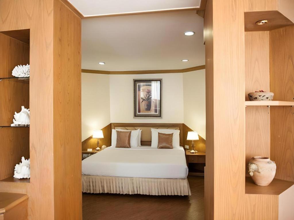 Lido Beach Hotel Pattaja Kültér fotó